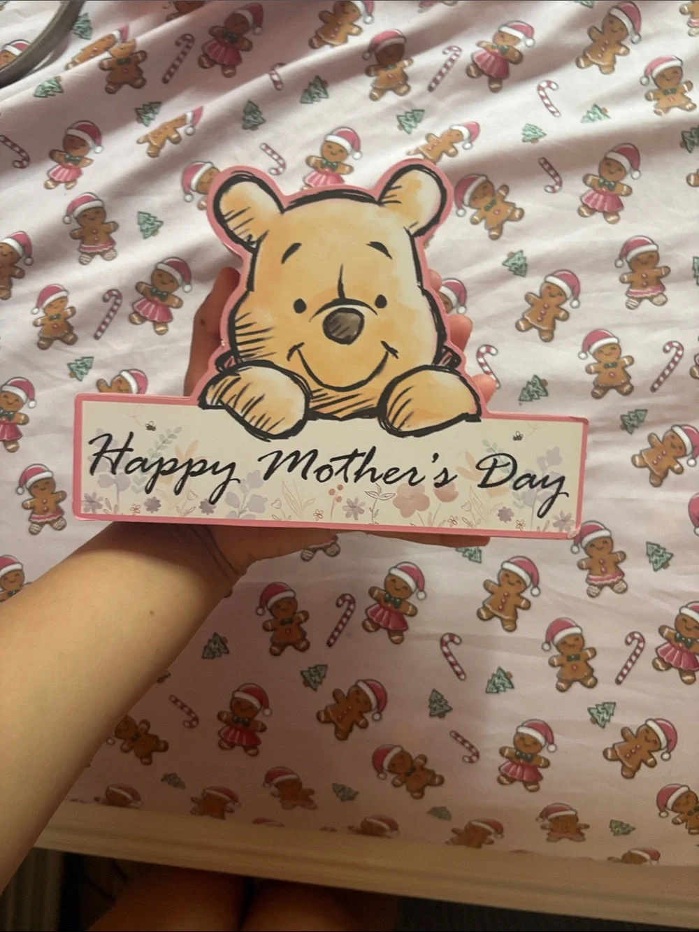 Winne the Pooh Mother’s Day wooden pink sign